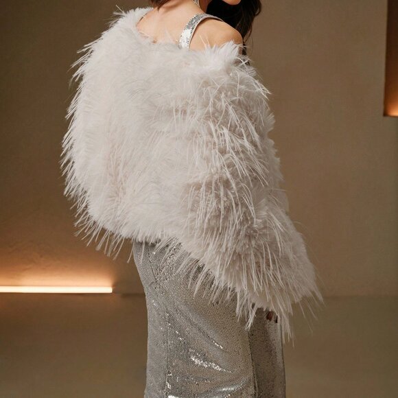 Beige Elegant Women's Party Textured Faux Fur Coat - Picture 2 of 7